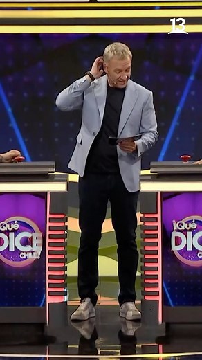 1.4K views · 12 reactions | ¿Qué Dice Chile? Familias en juego ‍‍‍拾 Martín y sus chistes de humor subjetivo 藍 El que ríe último, ríe mejor, dicen  ¿Y el que no se ríe nunca?  Te esperamos de lunes a viernes desde las 19:00 por las pantallas del 13 y todas sus plataformas digitales  | Que dice Chile | Facebook