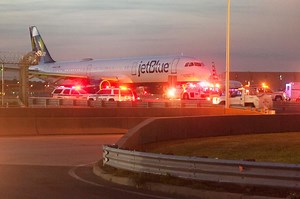 Pilot mistakenly called in hijacking, plane forced back to JFK terminal