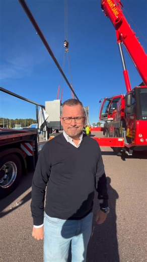 2.5K views · 11 reactions | Maskinfinans kan finansiera alla typer av maskiner! 朗 #maskiner #lån #avbetalning #leasing #industrimaskiner #entreprenad #lastbil #maskineröverallt | Maskinkanalen | Facebook