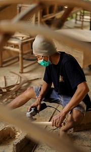 Each piece is shaped by hand by Balinese artisans, allowing the material to be worked with care, and precision. | PT Bamboo Pure