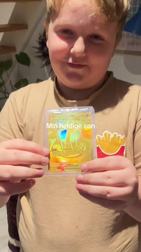 Min heldige søns Pokemonkort overraskelse
