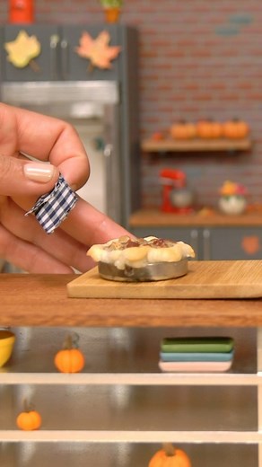 289K views · 389 reactions | A sweet, nutty pecan pie, just like your tiny grandmother used to make! 不 | Tastemade | Facebook