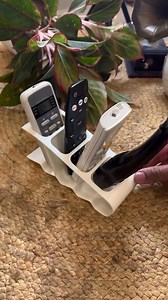 19K views · 437 reactions | Tired of searching remotes Daily?  Slotify™ rakhega sab neatly organized – one place, one peace. Room lage clean, mood bane calm. 4 Slots, Premium Finish, Non-Slip Base. ₹398 Only – Abhi Order Karo, Stock Jaldi Khatam Ho Raha Hai! | BreathNest | Facebook