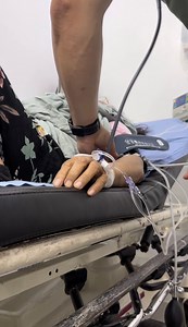 85K views · 1K reactions | Sinugod ang nanay ko sa Emergency Room sa hospital 凉Oreiro - Coats Dental Clinic | Khifer Brosse Vlog | Facebook