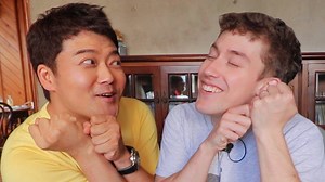 British guy hilariously learns Korean with celebrity Hyunmoo | JOLLY language lesson gone wrong!