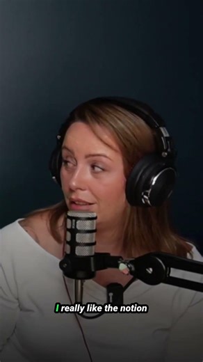 “Raw Dogging” a 6-Hour Flight: No Screens, No Music, Just Thoughts