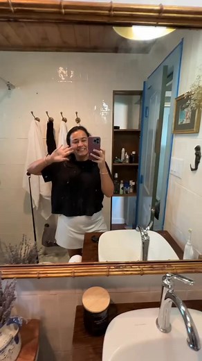 If you liked the blue better don’t even tell me 🥲 #firsttimehomebuyer #diyhomeprojects #diyhomemakeover #housetransformation #housebeforeandafter #homeproject #oldhouserenovation #bathr | Gabby Dolechek