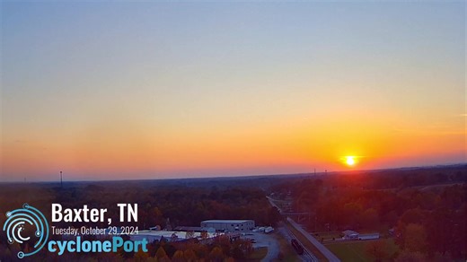 Watch the sunset this evening in eastern Tennessee! 🌄 #TNwx 📍Baxter, TN | Cycloneport | RadarOmega