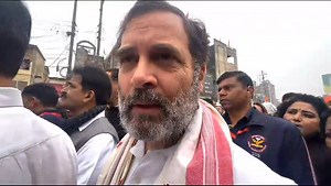 11K views · 1.1K reactions | મને મંદિરમાં જવા દેવામાં આવી રહ્યું નથી. તેઓ નથી ઈચ્છતા કે હું મંદિરમાં જાઉં. તે સ્પષ્ટ છે કે ઓર્ડર 'ઉપરથી' આવ્યો છે. : Rahul Gandhi જી | Indian National Congress - Gujarat | Facebook