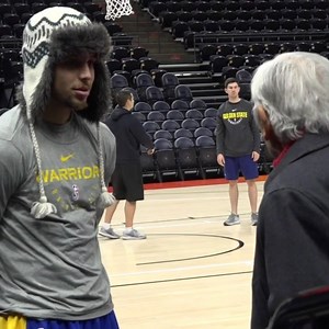 83K views · 2.2K reactions | Celebrate Asian American and Pacific Islander Heritage Month with a look back to 2018, when Wat Misaka (1923-2019) met with Stephen Curry and the Golden State Warriors. Wat Misaka was the first player of Asian descent to be drafted into professional basketball in 1947. #APAHM (via Golden State Warriors) | NBA | Facebook