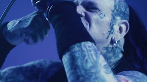Death Ray Vision dropping another banger today! Check out the new video for "From The Rafters"; taken from the upcoming album, 'No Mercy From Electric Eyes' out later this month on 6.30!⁠ 😤👊🏼 ⁠ Watch/listen & pre-order HERE: metalblade.com/deathrayvision | Metal Blade Records
