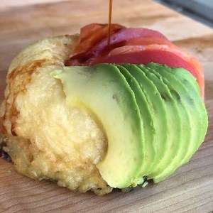 302K views · 1.2K reactions | FRIED SUSHI DONUT ❤️ Did you know you we can deep fry your favorite sushi creations?! Add a crunch to your lunch by letting us tempura fry a beautiful Sushi Donut for you! | W A V E 波 - Asian Bistro & Sushi | Facebook