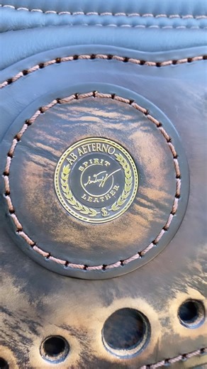 2.5K views · 300 reactions | VNTG PREDATOR MIX ✔️#saddlebag | SPIRIT LEATHER | Facebook