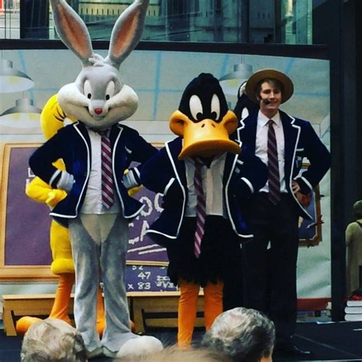 The Looney Tunes Classroom Capers Show in full swing! | Greensborough Plaza