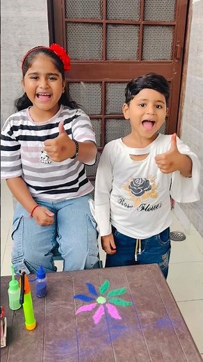 Sanaya Ne Dekho Kaise Rangoli Banayi 🤯🥰#shorts