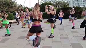Kangoo 💃🌟 Dance 🎶🎉 1234 🎶🎶🎶💃💃💃🤣🎷🎺🎵🎵 #kangoo #jumps #fitness #fit #kangoogirls #Cardio #pitbull #latino #iloveit #Danca #dance #vidasana #friday #fitnessparati #Bounce #remix | Fitnessparati bounce