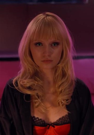 Humans S01:E01 - Episode 1