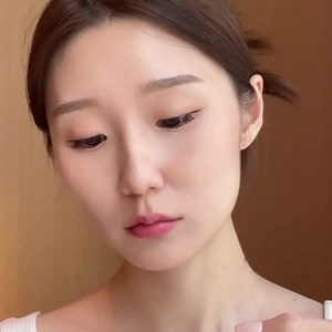 2.3K views · 82 reactions | Pro-Collagen Cleansing Balm is a skincare investment you’ll never regret, but you may be wondering how to maximise the benefits of its indulgent 3-in-1 transforming texture? The key is to savour every moment: the massaging in of the balm as it transforms to a luxury oil, then the adding of water to emulsify it to a hydrating, wipe-away milk. Shop our NEW Green Fig Pro-Collagen Cleansing Balm: https://bit.ly/3seJHGe | Elemis | Facebook