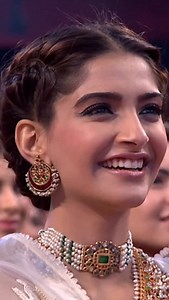 1.3K reactions · 53 shares | Milne Ki Tum koshish Karna Vada kabhi Na Karna 殺Indian idol Stage show 殺Is Garib Larka aur Ladki ne aisha gana Gaya Rato Raat viral ho gaya #alamgirh11 #fbreels #trending #shorts #foryou #viral #viralvideos #trendingreels | Alamgir Hossain | Facebook