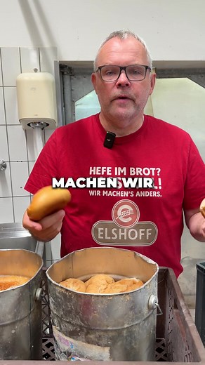 Was machen wir aus den übrig gebliebenen Brötchen? #bäckerei #bäcker #backen #brot