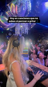 492K views · 16K reactions | Pues hagamos el amor por el teléfono… ¿la recuerdas? | Dj Nina Caballero | Facebook