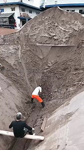 Barge unloading Unloading 3000 tons of sand from a cargo ship #satisfyingvideo #satisfying #satisfyingsounds #unloading #unload #barge #ships #heavymachinery #heavyequipment #heavymetal #heavyduty #relaxing #relaxingsounds #relaxingvideos | YZR