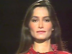 2.4M views · 80K reactions | Daniela Romo - Mentiras (1983) | Romanticos Hispanos | Facebook