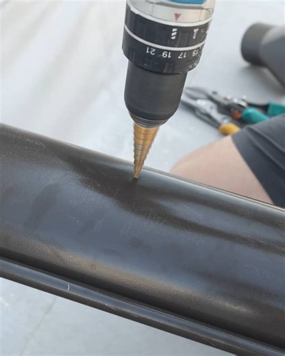 Connecting Drain Pipes | Creative Panda