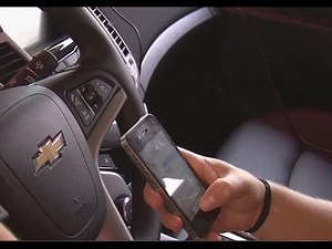 Teens get lesson on dangers of texting and driving in simulator