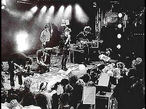 The Jesus and Mary Chain - Live at Coasters, Edinburgh (1985)