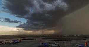 Timelapse Captures Amazing Microburst Over Phoenix