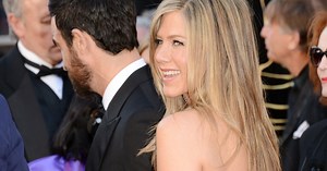 Jennifer Aniston Hair Color: See Her Dark Pre-Rachel Locks