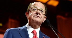 USC President Steps Down Amid Gynecologist Sex Abuse Scandal