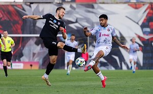 Одна поразка, дві перемоги — підсумки матчів 27-го туру УПЛ. ВІДЕО