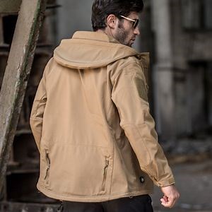 [Hot Item] Manufacturer Supplier Multi-Pocket Jacket Custom Uniform Tactical Soft Shell Jacket