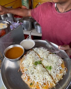 Fully Loaded Cheese - Paneer Uttapam At CR Dosa Vadodara . . . . For Business Queries Mail Us At eatinvadodara@gmail.com #facebookwatch #world | Karan Thakkar