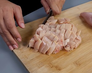 2.5K views · 38 reactions | Un délicieux dîner au poulet pour toute la famille. | Recettes Cook'n Eat | Facebook