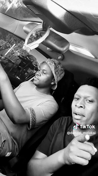 So guys I'm here with great news today with my brother and friend and and incall him Cyde. So we have done this song tittled Matipa Rugare. Mwari vakatipa Ruoko and he continues to sustain and gracing with him love and power. So what I'm saying to you is that you might be going through sicknes, poverty etc but hold on and keep praying and trusting in his unending power zvinoita chete in Jesus name.#punchstarentertainment #jahprayzah #mandiparuoko #unique records#cyde#Denzelmalakai #zimcelebs #zn