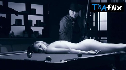 Ivy Levan Butt Scene in Drop Dead Gorgeous