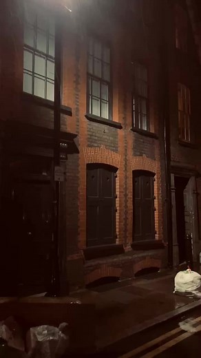 Walking through Whitechapel at nighttime in the pouring rain. In 1888, the Unfortunates would have done the same as many of them had no home to go to… | Russell Stephen Edwards