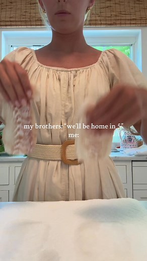 such a refreshing and easy meal #easymeals #quickrecipes #fishtacos #tacotuesday #tacoideas #easydinner #DinnerIdeas | Kitchen fun