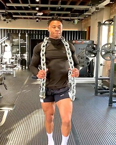 LEGS AND CHEST WORKOUT #STRONGMAN | Carlos Strong