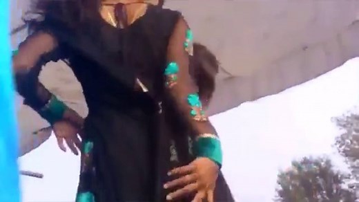 Bhojpuri Desi Dance Stage Show in Bihar | Desi Girl Dance