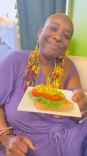What did you do for Sunday Brunch? We turned our Branch Dressing and Curry Chickpea Stew into ChickUN salad! You can’t even taste the Curry! #sogood | Drop Squad Kitchen