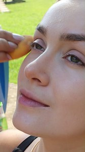 A sua melhor aliada neste carnaval é a Água Micelar 7em 1 efeito Matte enriquecida com complexo de aminoácidos da NIVEA! A nova fórmula garante limpeza profunda, hidratação intensa e uma pele pronta para encarar a intensidade dessa festa maravilhosa  Gostaram da maquiagem da Dani? Comente com emoji nos comentários. #NiveaFazBemPraPele #BandFolia #EuToNaBand | Band Folia | Facebook