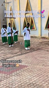 Bonne fête de l’Eucharistie — vœux aux fidèles catholiques