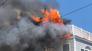 Fire breaks out near Hampton Beach