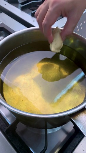 1.1M views · 2.8K reactions | These rich and spicy samosas will transform your lunch break! | Tastemade | Facebook