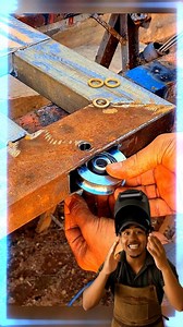 1.1M views · 8.8K reactions | de esta manera creas rodachines pro y ocultos para portones y ventanas, fabrica el tuyo por favor. #portones #rodachines #ideascreativas #hagaloustedmismo #taller | TeslaCore | Facebook