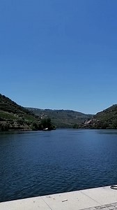 No coração da bela região do Douro um segredo escondido que é dos mais belos locais do Alto Douro Vinhateiro, a Vila do Pinhão. Dona de uma beleza natural, um quadro pintado por Deus, e de uma paisagem de tirar o fôlego, a pequena Vila do Pinhão é o tesouro escondido no coração do Douro, perto do Peso da Régua. Nosso belíssimo Tour Viver o Douro. Viver Portugal Tours é viver Portugal com mais encanto. 351 93 971 95 13 tours.viverportugal@gmail.com www.viverportugaltours.com | Viver Portugal Tour
